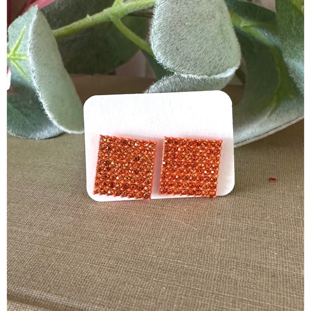 Square rhinestone earrings